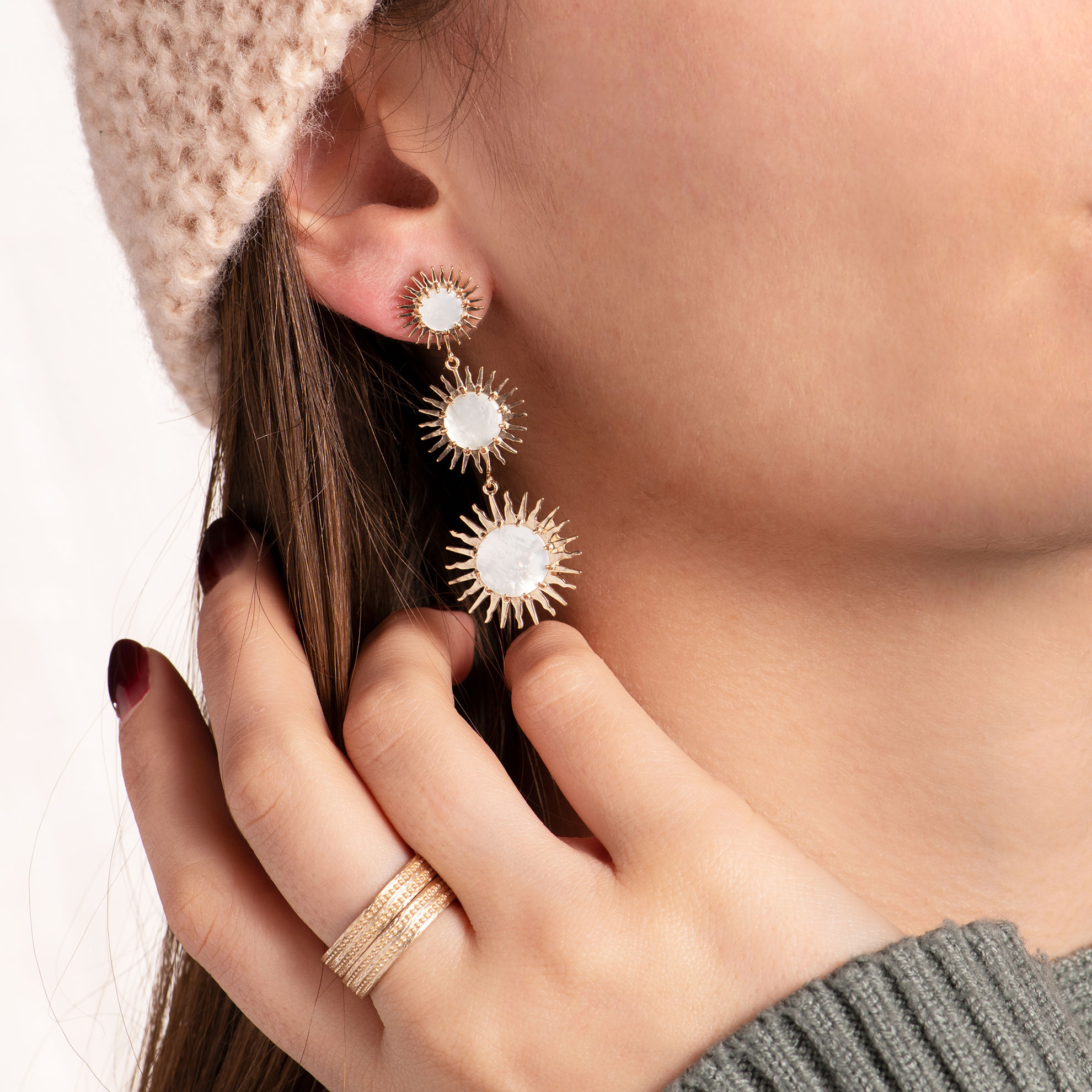 Image de BOUCLES BLANCHETTE NACRE